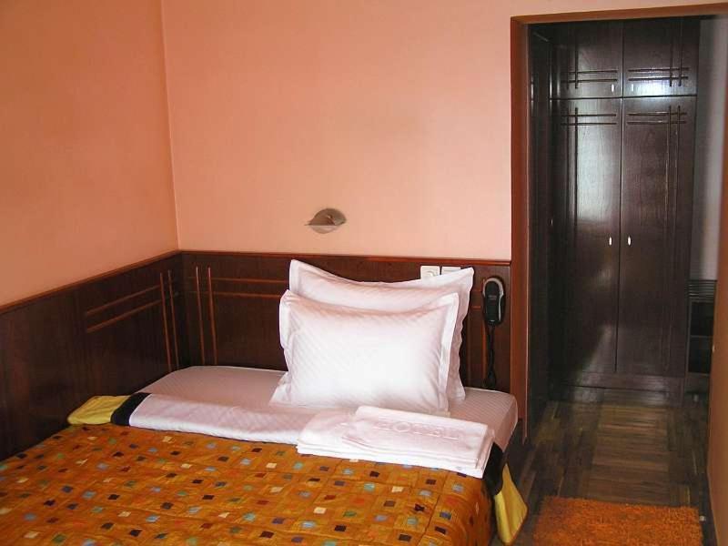 Hotel Royal Kraljevo Exterior foto