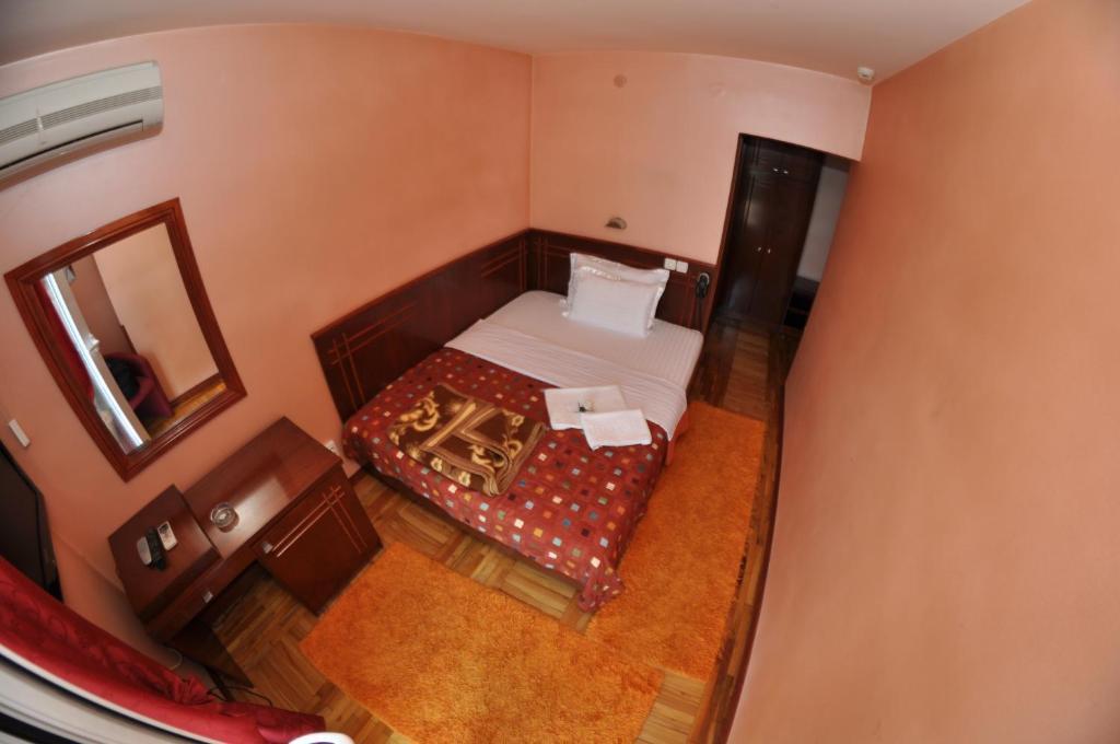 Hotel Royal Kraljevo Cameră foto